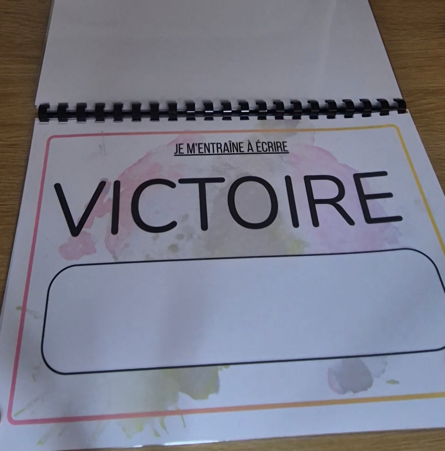 Livret d'activité : J'apprends mon prénom
